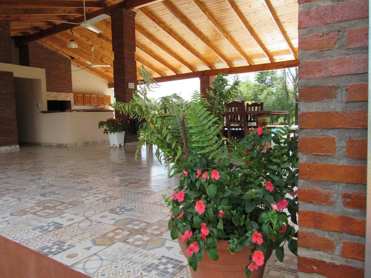 Hôtel Cabanas Y Boungalow Don Oscar à Encarnación Extérieur photo